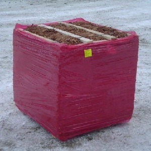 5.5 CU.YD RED CEDAR BALE