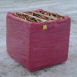 4.8 CU. YD RED CEDAR CHIPS BALE