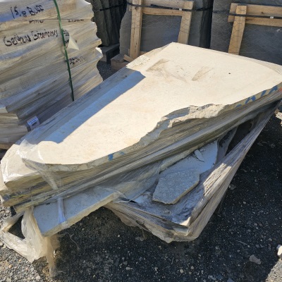 VALDERS BUFF FLAGSTONE 1 5/8"T