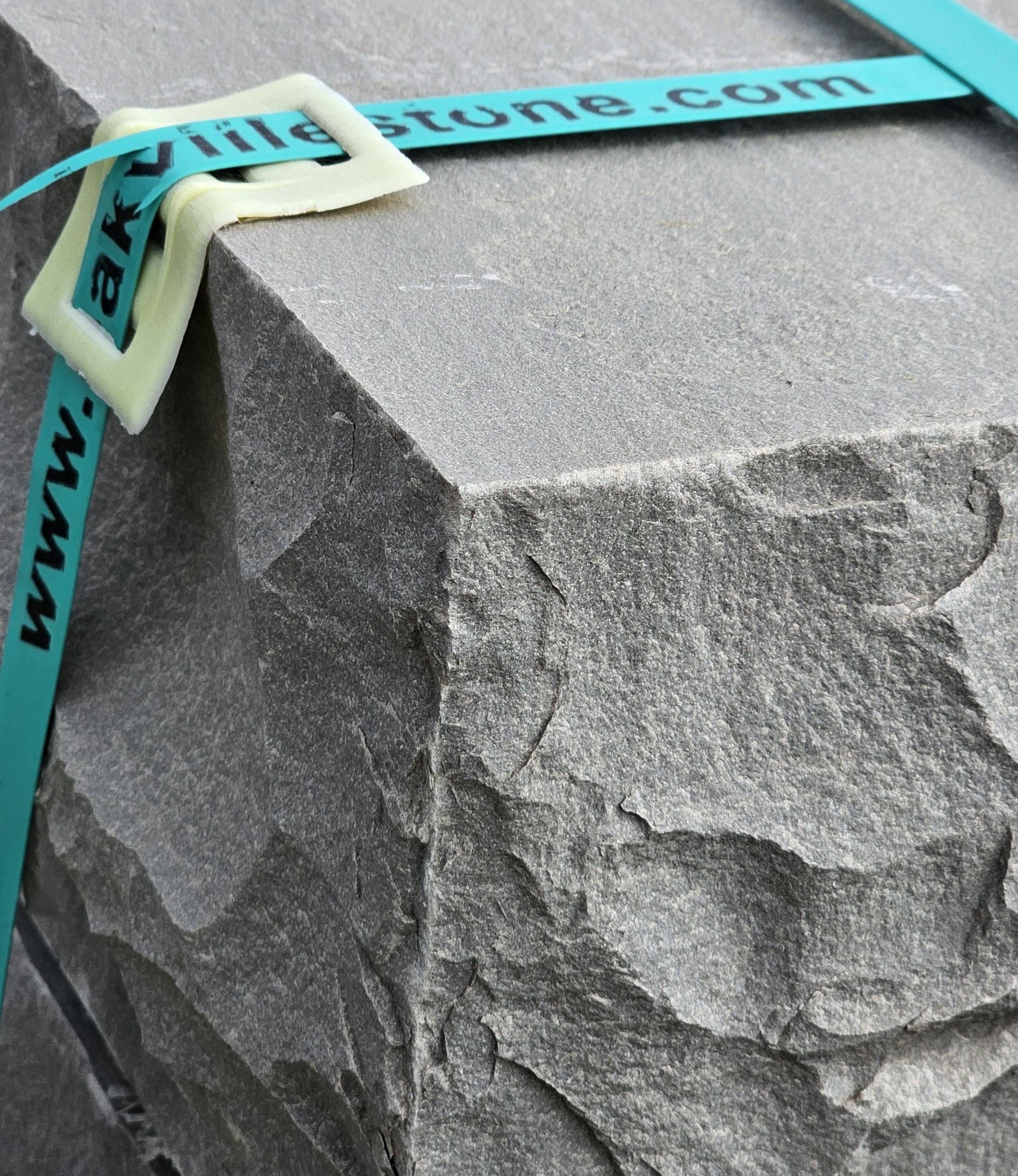 36X16X7 SLATE GREY STEP