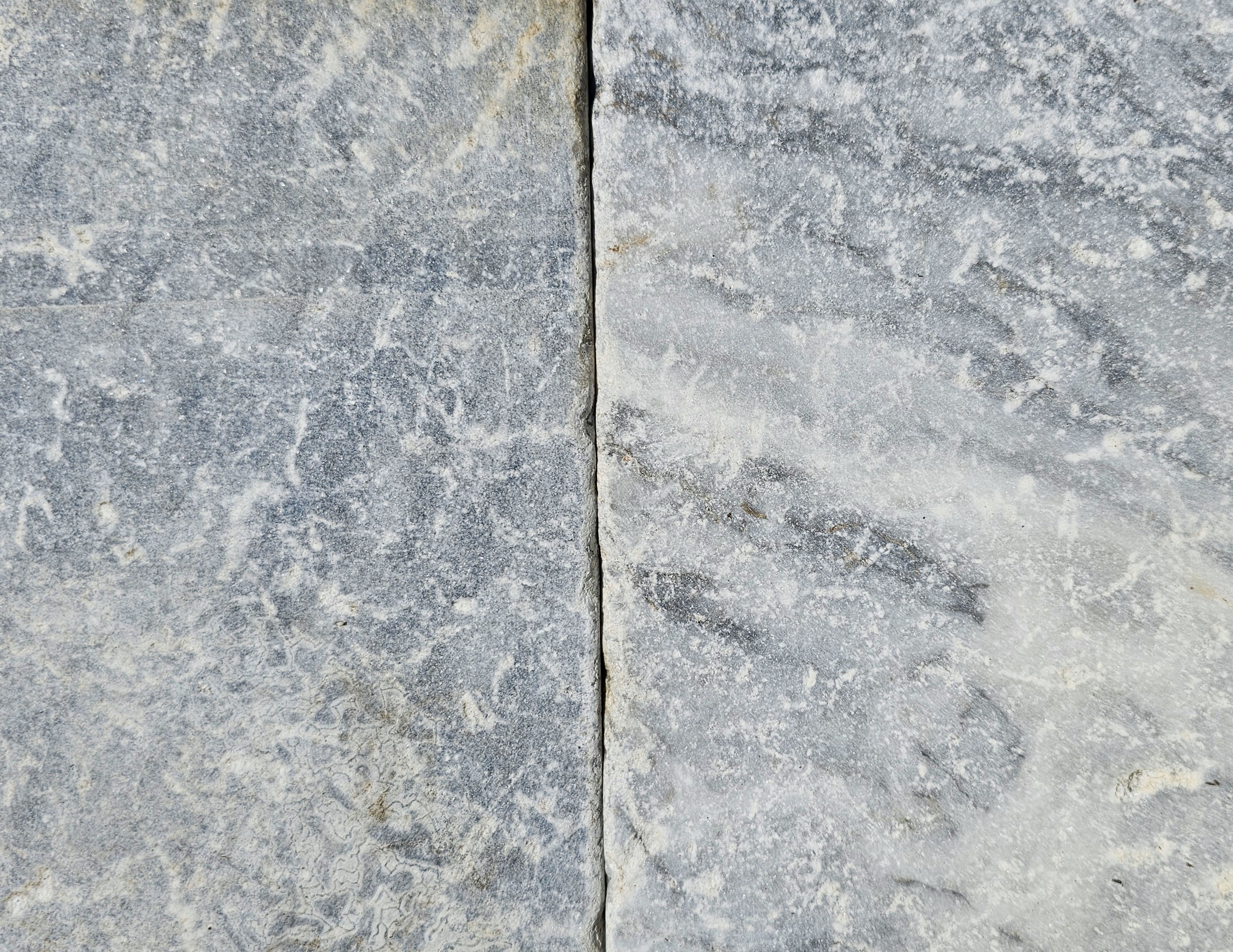 DEEP BLUE ANTQ 8\" FRNCH PATTERN