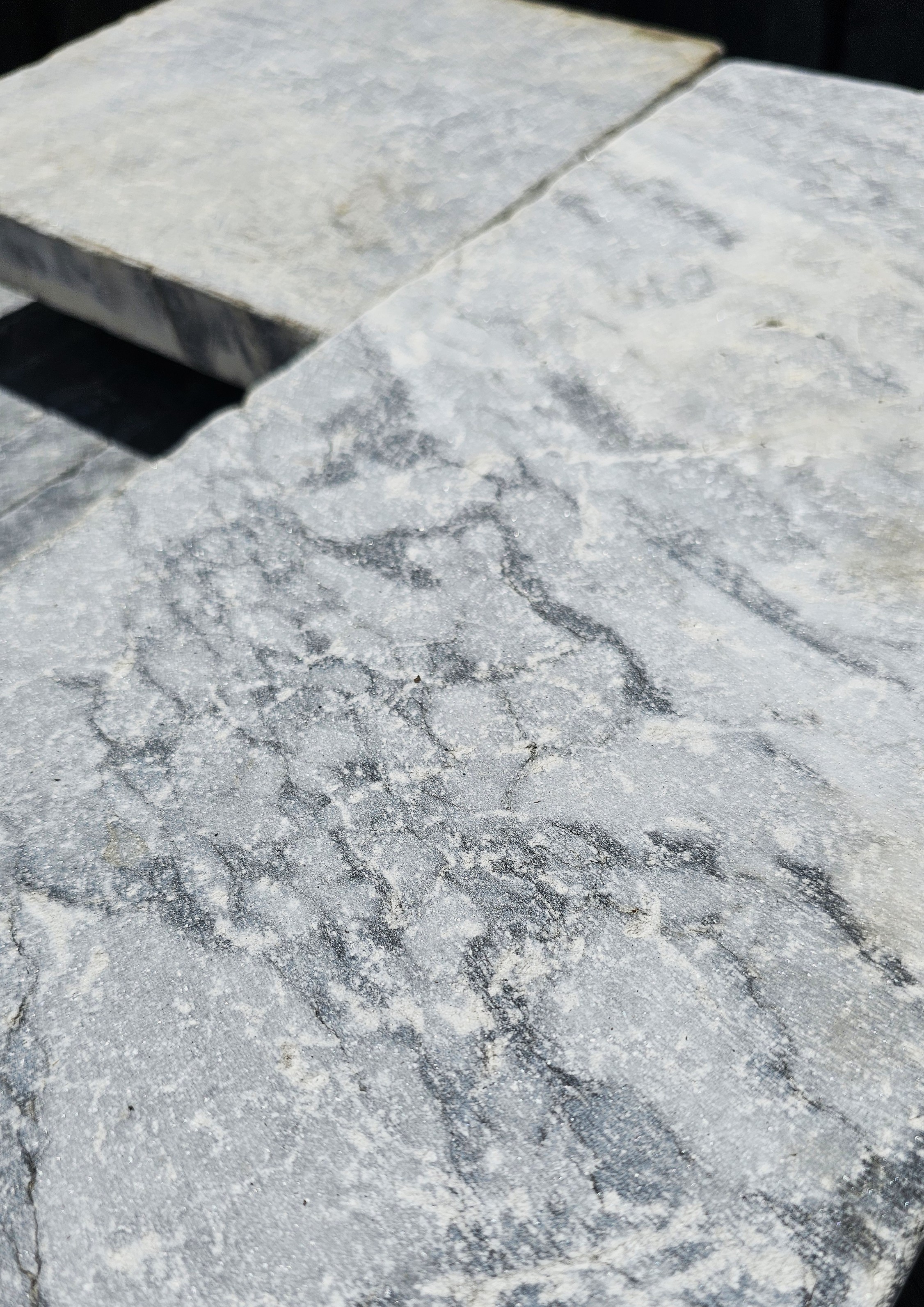 DEEP BLUE ANTQ 8\" FRNCH PATTERN