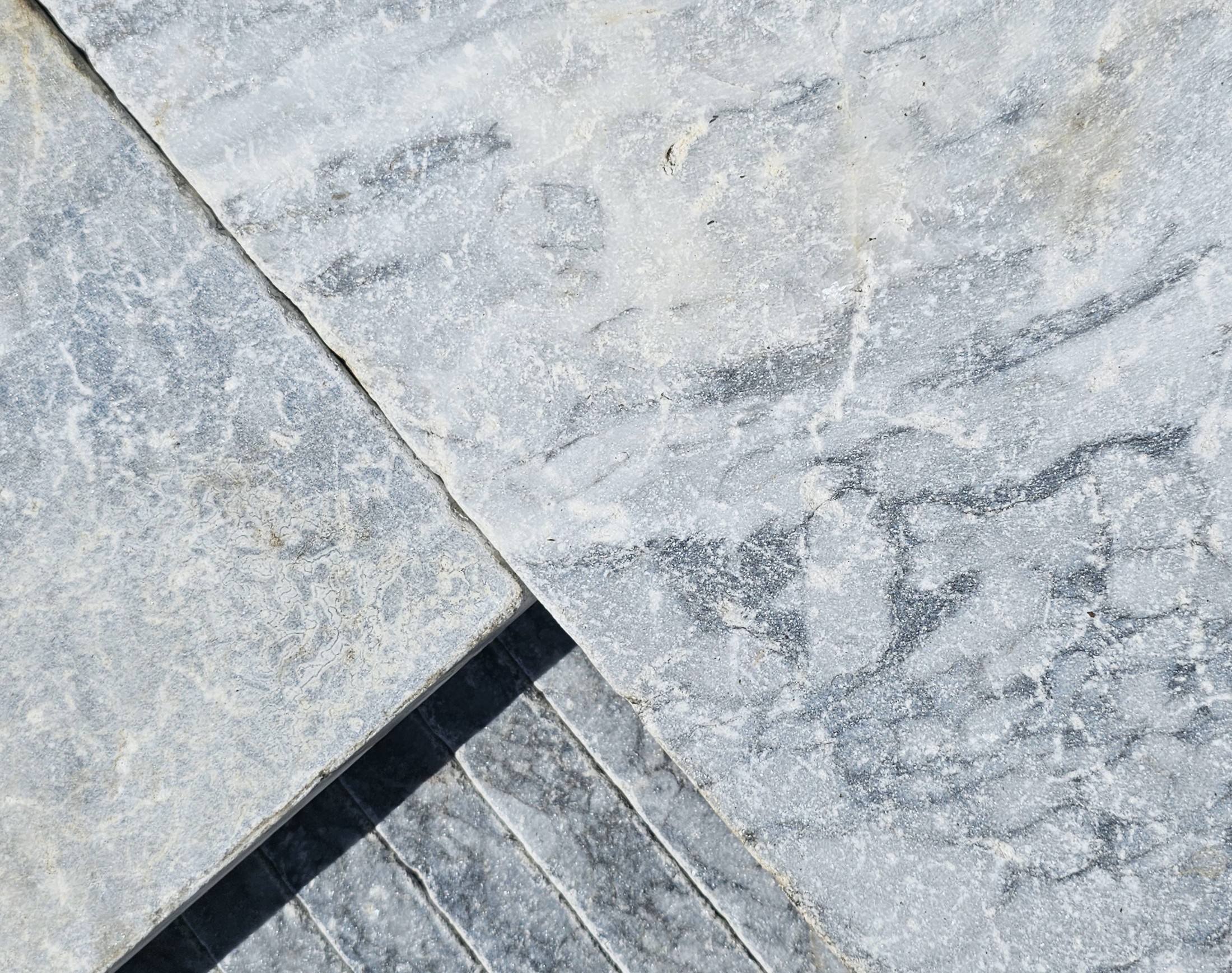 DEEP BLUE ANTQ 8\" FRNCH PATTERN