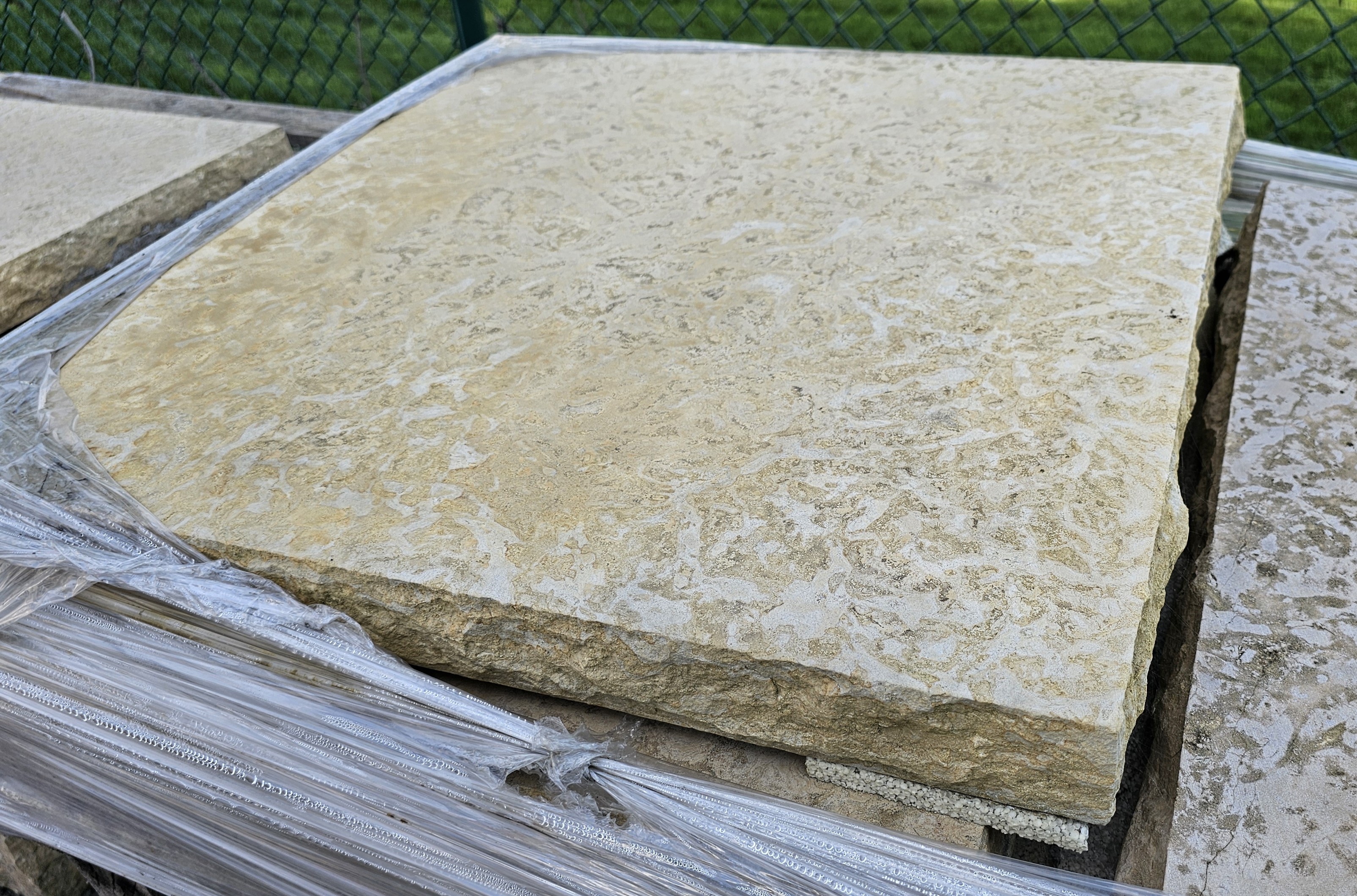 2\" KASOTA MN BUFF 24X24 RF CAP