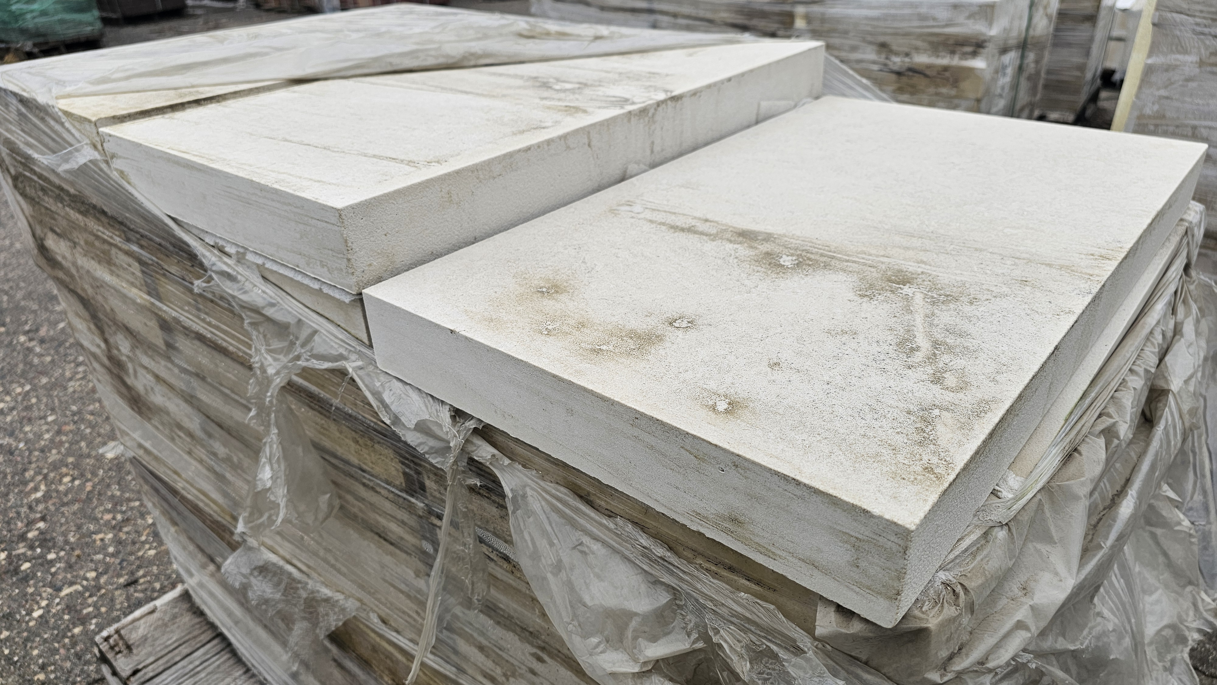 14x24 VALDERS STRAIGHT COPING BUFF