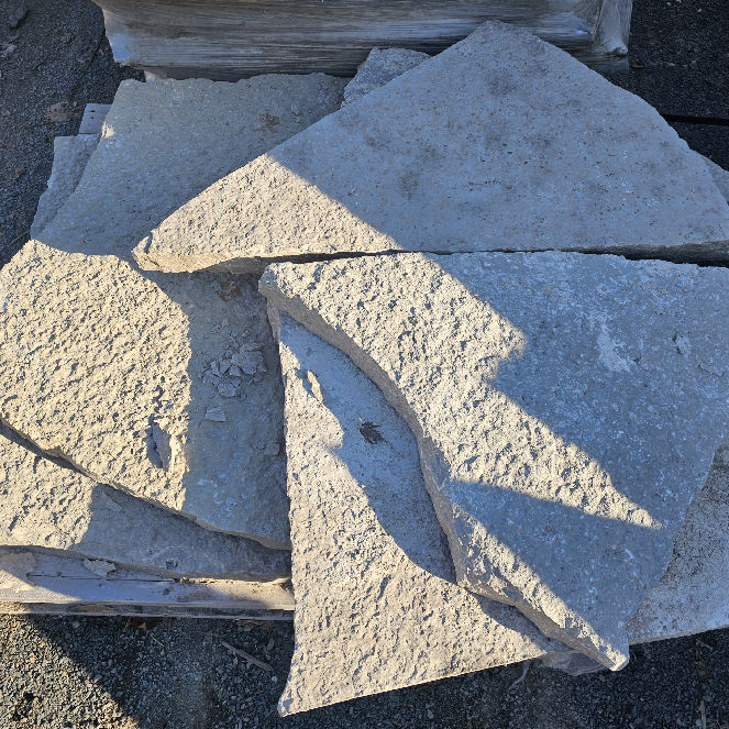 MOUNTAIN CREST FLAGSTONE 2.5"T