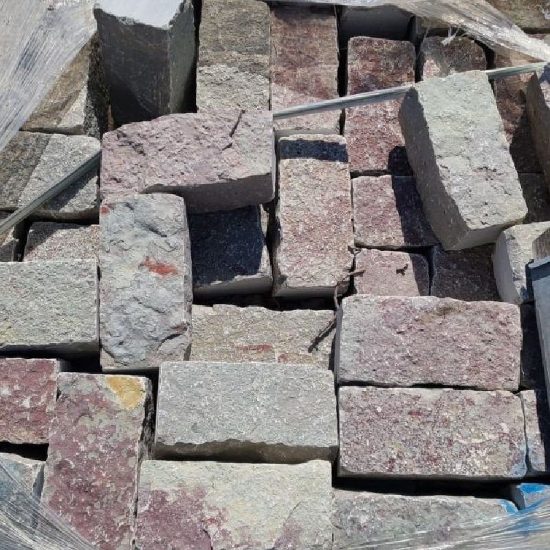 CHILTON TUMBLED PAVERS 4-5"