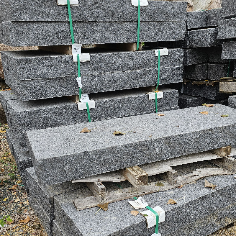 60X18 MESABI BLACK GRANITE STEP