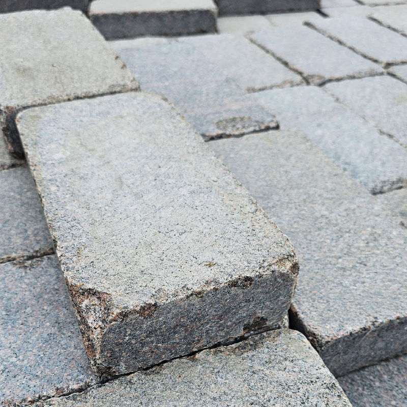 LAC DU BONNET 5X10 TUMBLED PAVERS