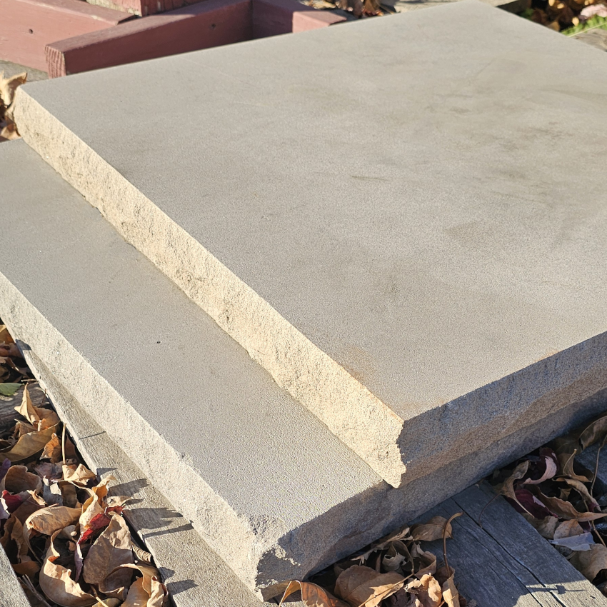 24"X24"X2.25" INDIANA LIMESTONE CAP