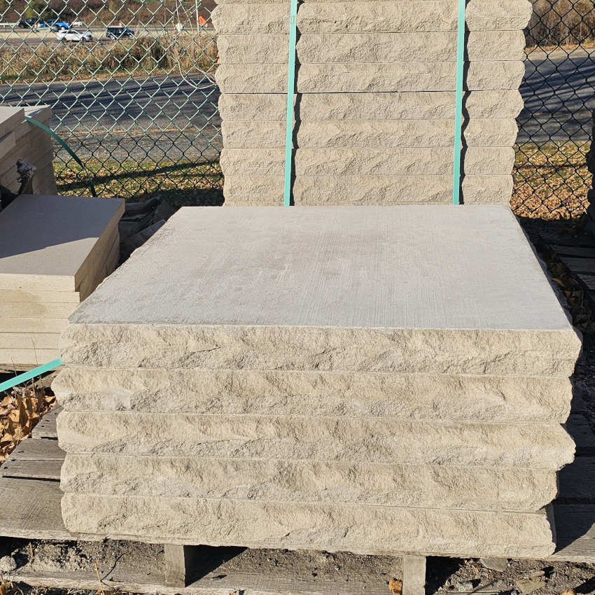 30"X30"X3" INDIANA LIMESTONE CAP
