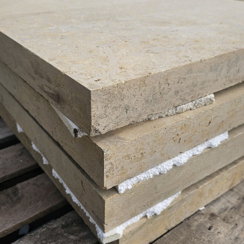 2" KASOTA MN BUFF 24X24 SAWN CAP