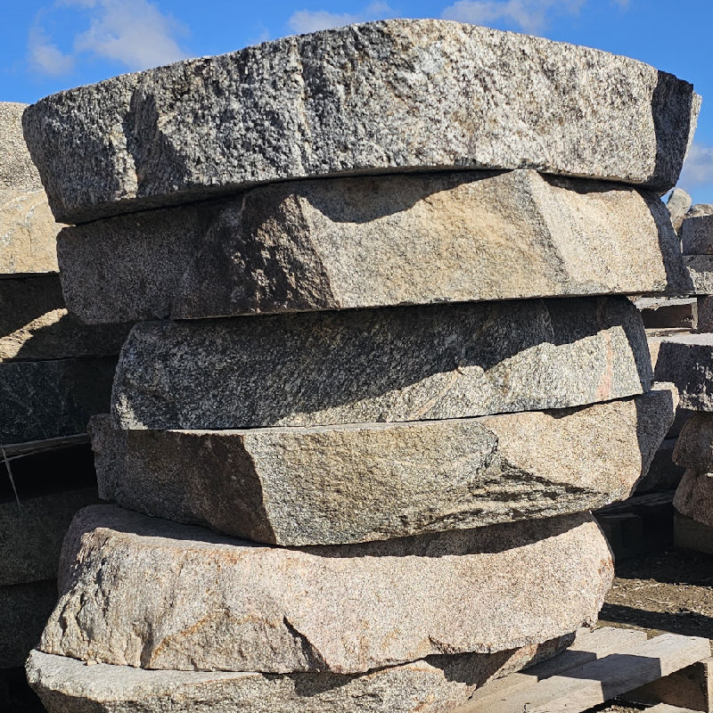 3'-4' SAWN FIELD BOULDER STEP