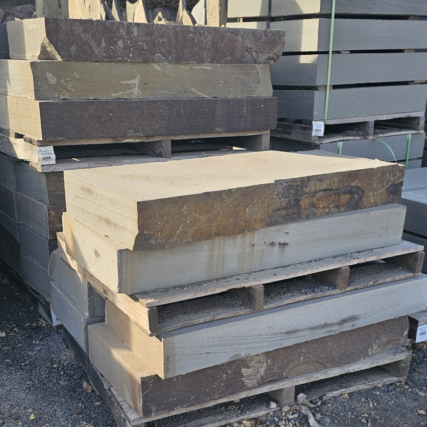 48X18 NY BLUE NATURAL FACE STEP