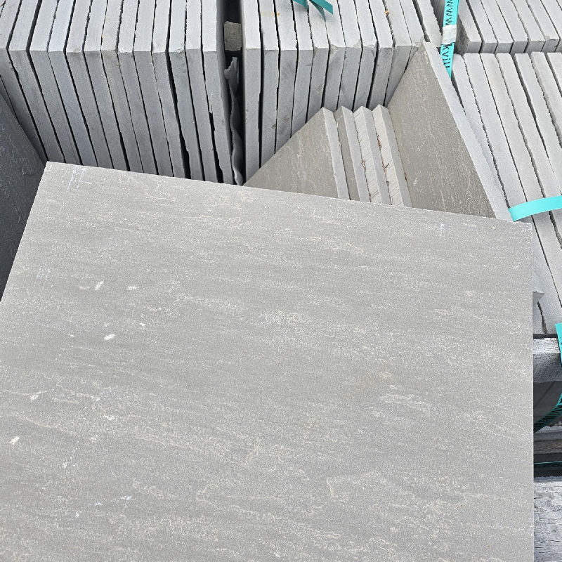 SLATE GREY PAVERS 18X24