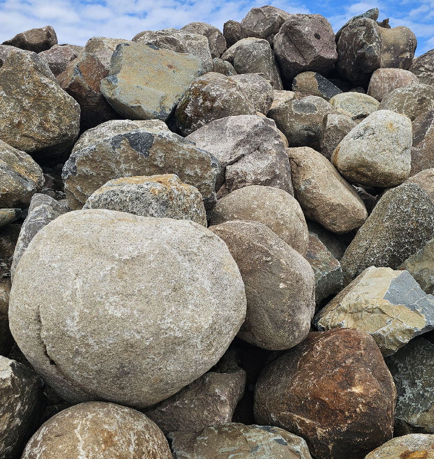 30"-36" FIELD BOULDERS