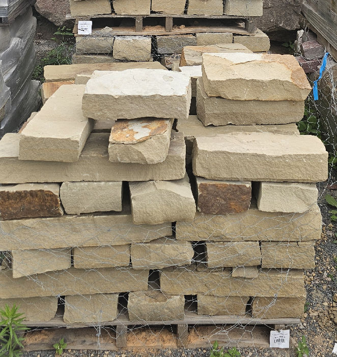 8" PETRIFIED SEASHORE 2"-4" WALL