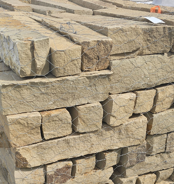 4"X4" PETRIFIED SEASHORE EDGING