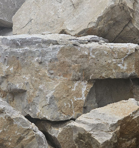 CHILTON OUTCROPPING FOR BENCHES