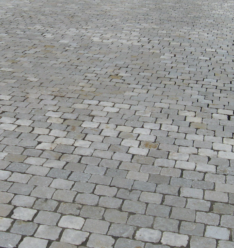 EDEN TUMBLED PAVERS 4-5"