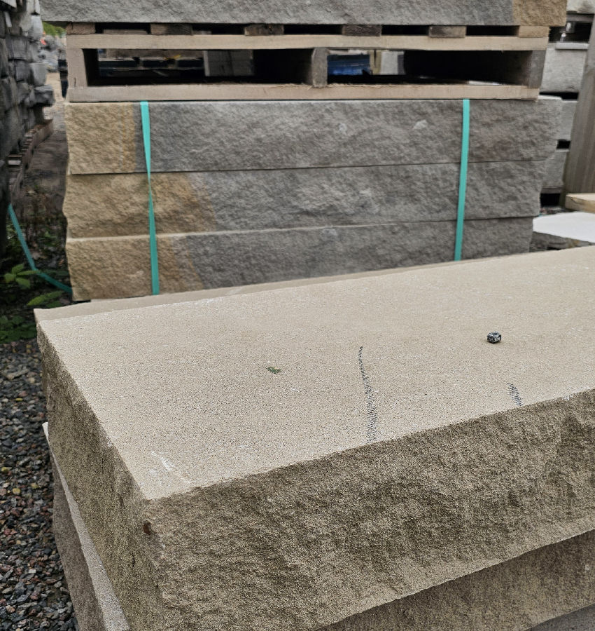 48"X16" INDIANA LIMESTONE STEP