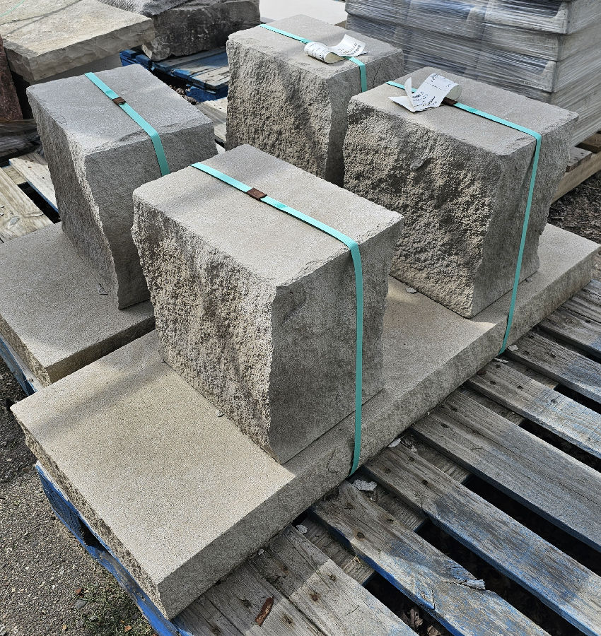 48X18 INDIANA LIMESTONE BENCH