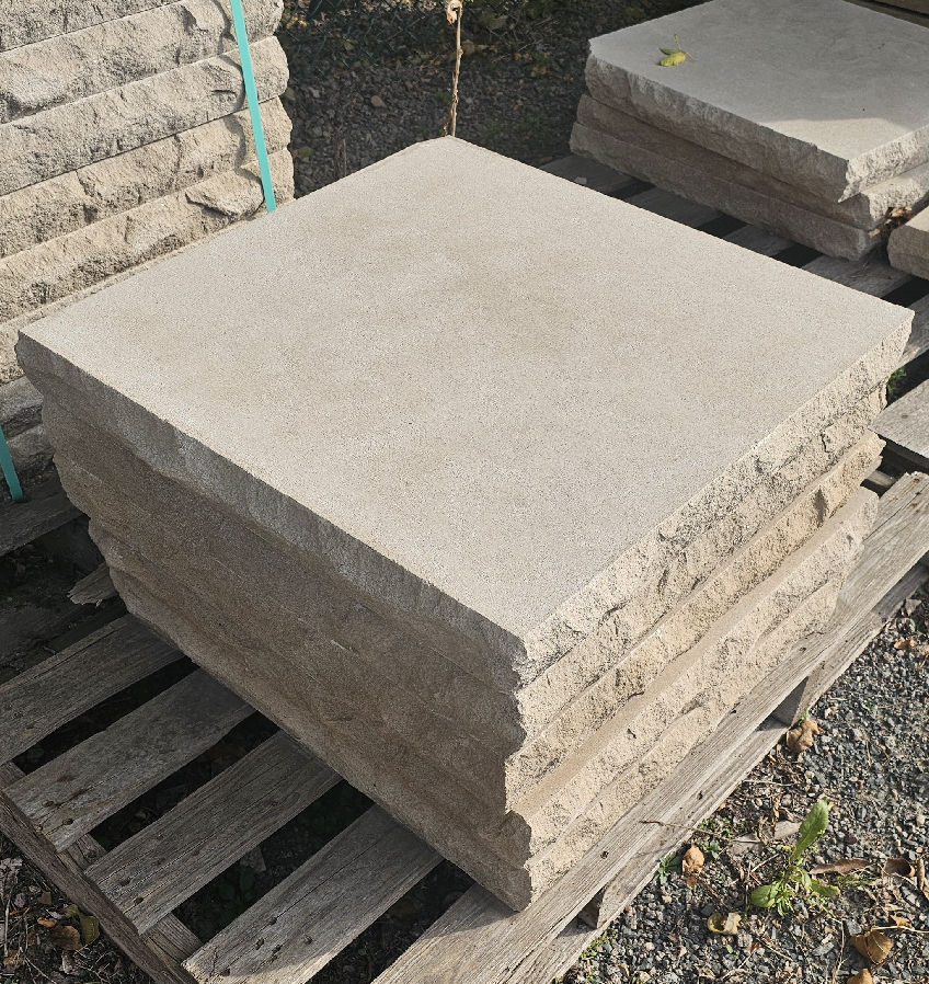 24"X24"X3" INDIANA LIMESTONE CAP