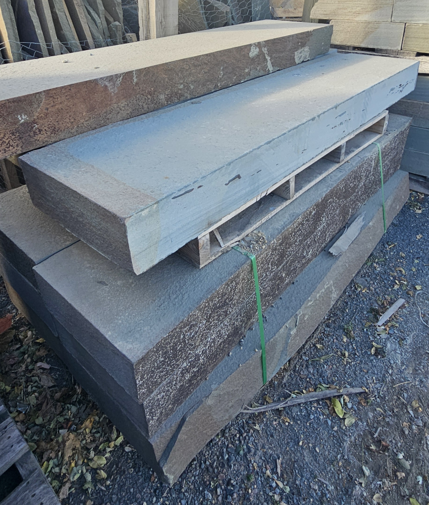 60X18 NY BLUE NATURAL FACE STEP