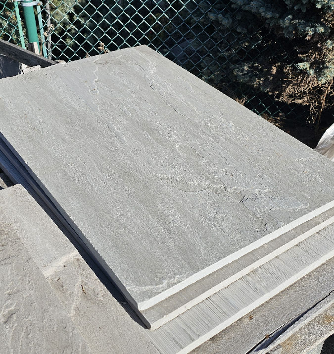 BLUE ICE PAVERS 18X24