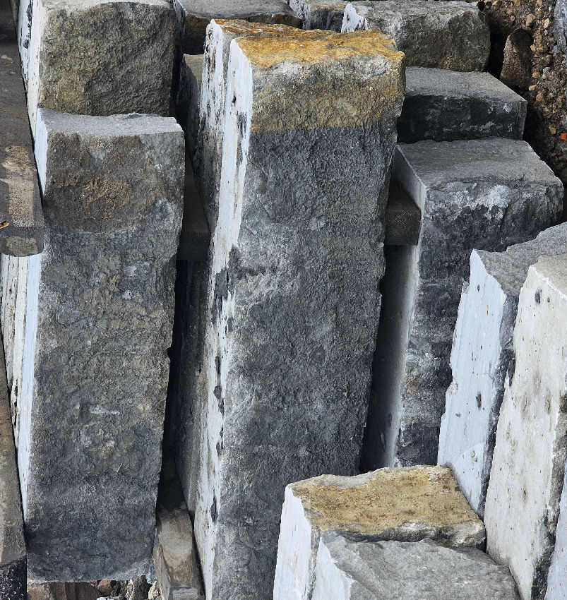 14" SAWN CENTENNIAL LEDGESTONE