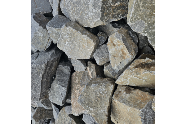 18"-36"+ QUARRY RUN GRANITE