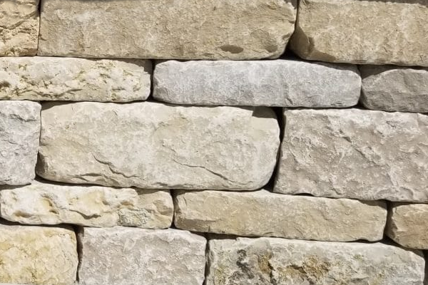 8" LUNA TUMBLED WALLSTONE 2"T