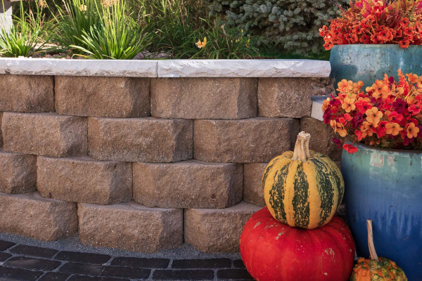 8\" CLASSIC BEVELED SANDSTONE