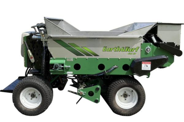 SELF-PROP, STAND ON TOPDRESSER