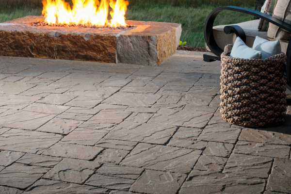 SLATON TUMBLED 13X13 BLU IRON