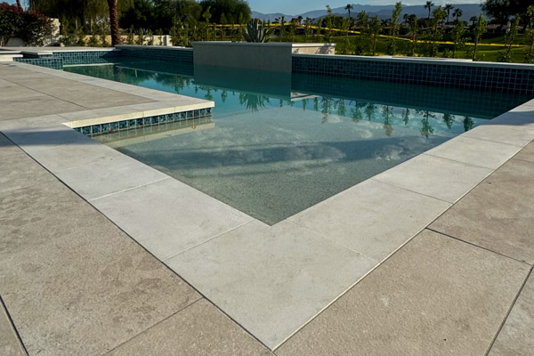 TRAVERTINE PEARL 12X24 BULLNOSE