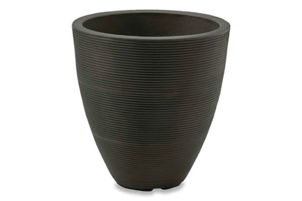 Crescent Garden Delano 16" tall planter in Old Bronze