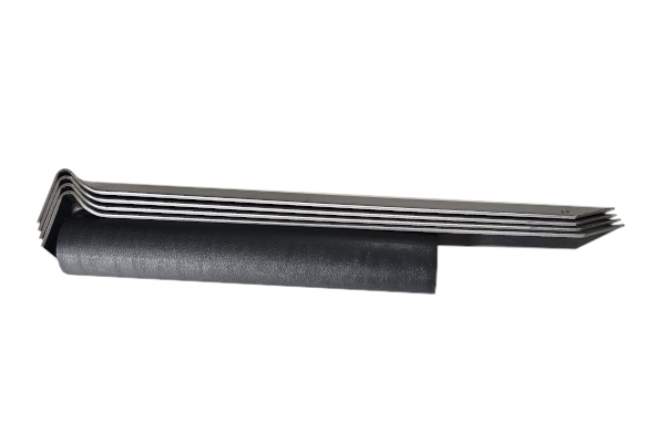EDGING STAKE KIT (4 STAKES + 1 CONNECTOR)