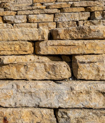 VALLEY BUFF 18"-20" OUTCROPPING