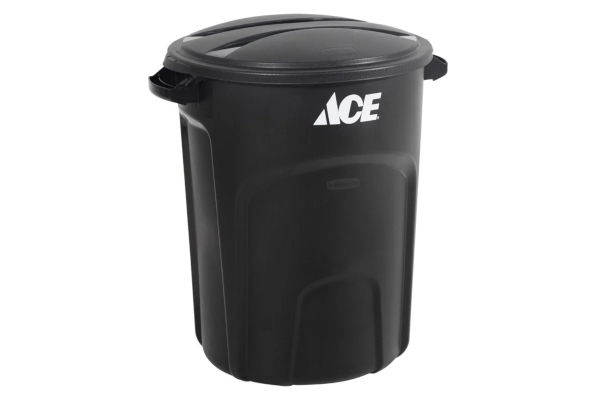 TRASH CAN 32 GAL BLACK W/LID