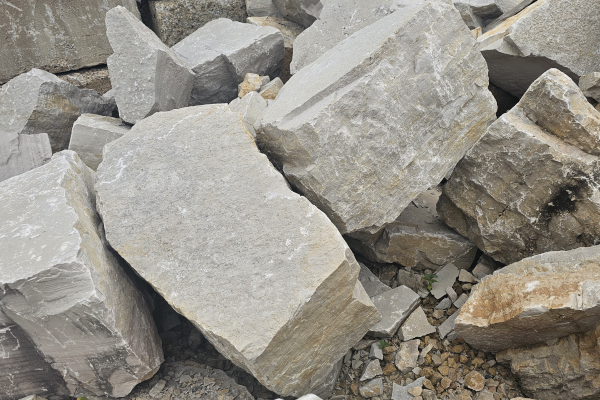 EDEN OUTCROPPING FOR BENCHES