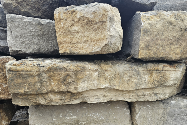 14\" CENTENNIAL LEDGESTONE BUFF