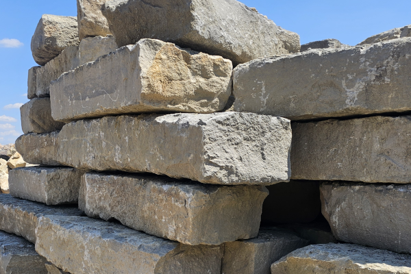 14\" CENTENNIAL LEDGESTONE BUFF